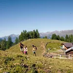 Ferienglueck Lägenhet *